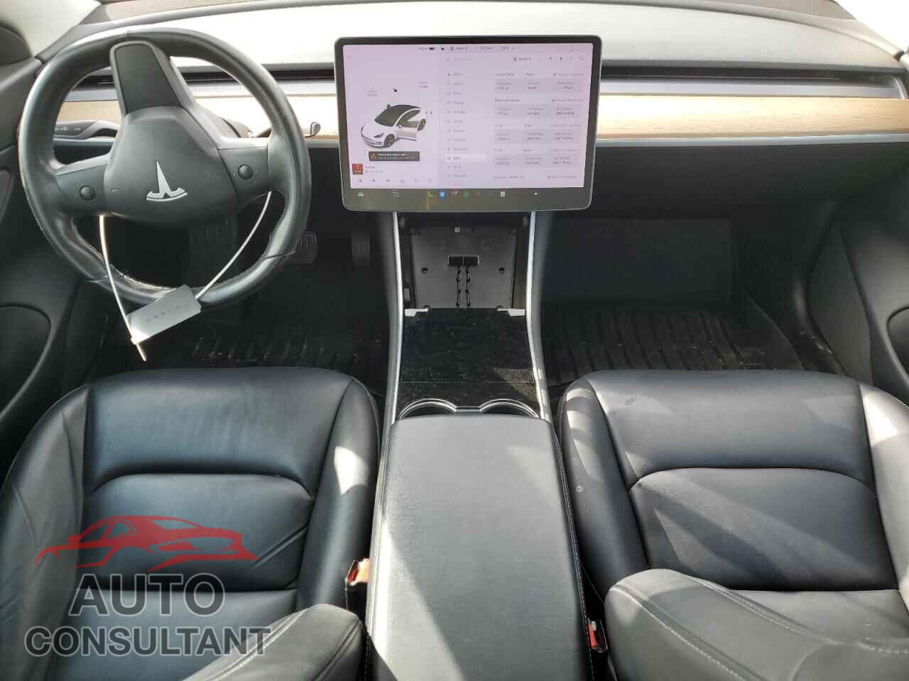 TESLA MODEL 3 2018 - 5YJ3E1EA0JF062393