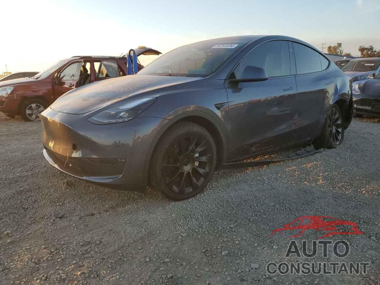 TESLA MODEL Y 2023 - 7SAYGDEE8PA196856