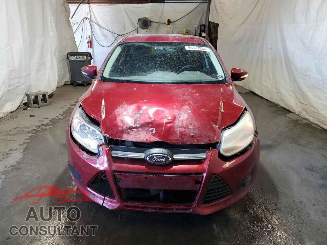 FORD FOCUS 2013 - 1FADP3F2XDL189015