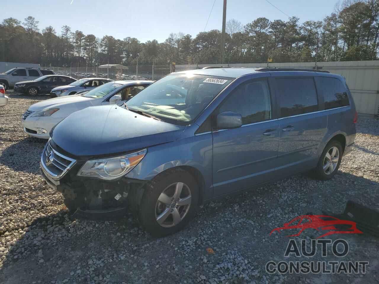 VOLKSWAGEN ROUTAN 2011 - 2V4RW3DG0BR767120