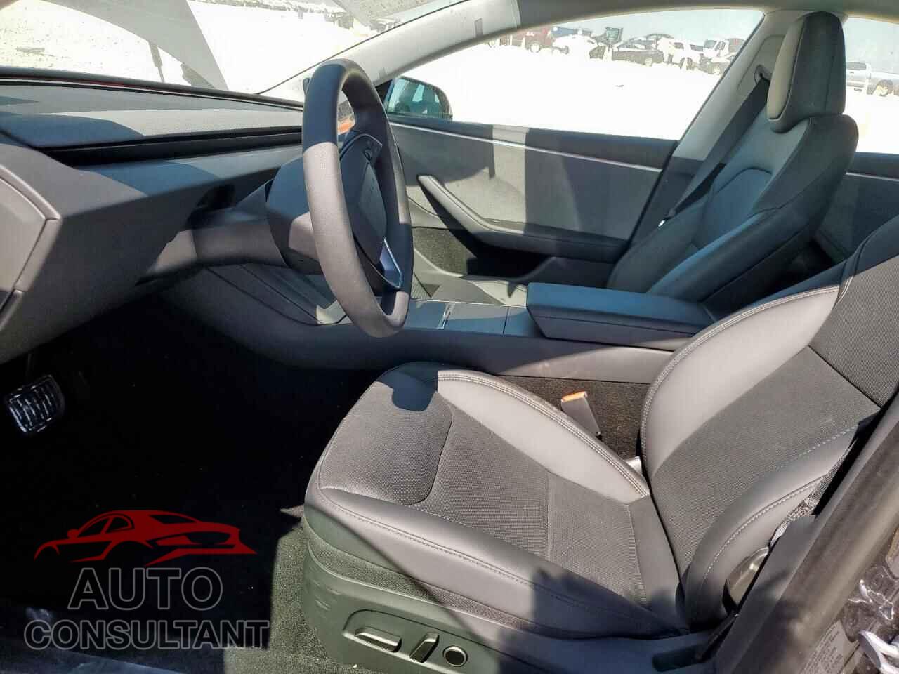 TESLA MODEL 3 2025 - 5YJ3E1EA8SF008888