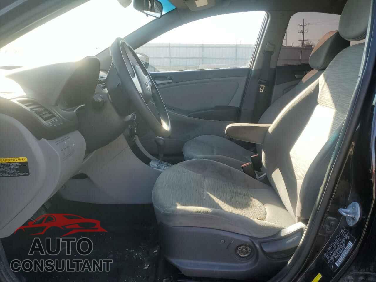 HYUNDAI ACCENT 2015 - KMHCT4AEXFU920883