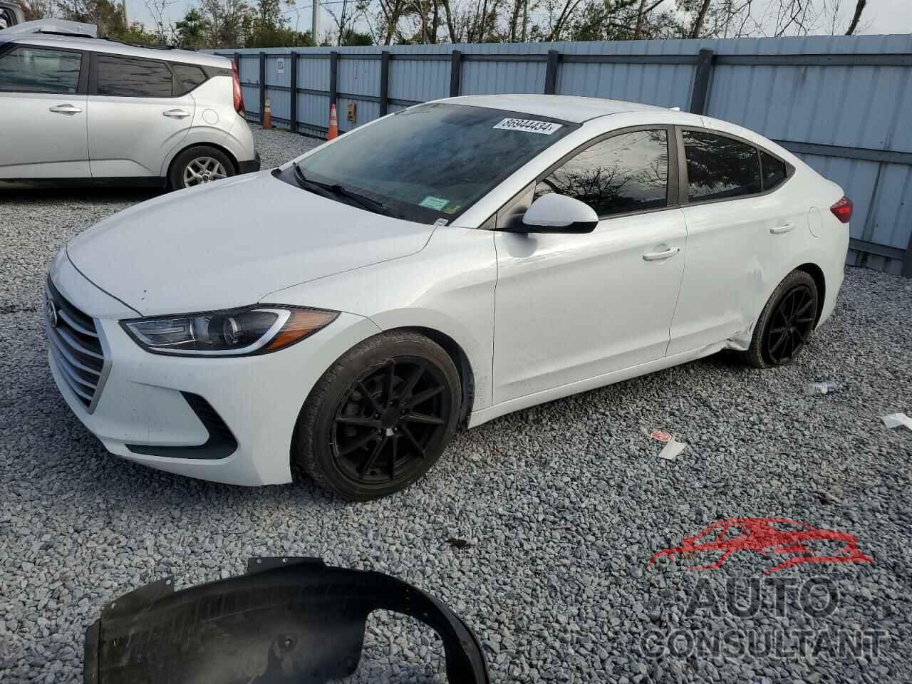 HYUNDAI ELANTRA 2018 - 5NPD74LF2JH390107