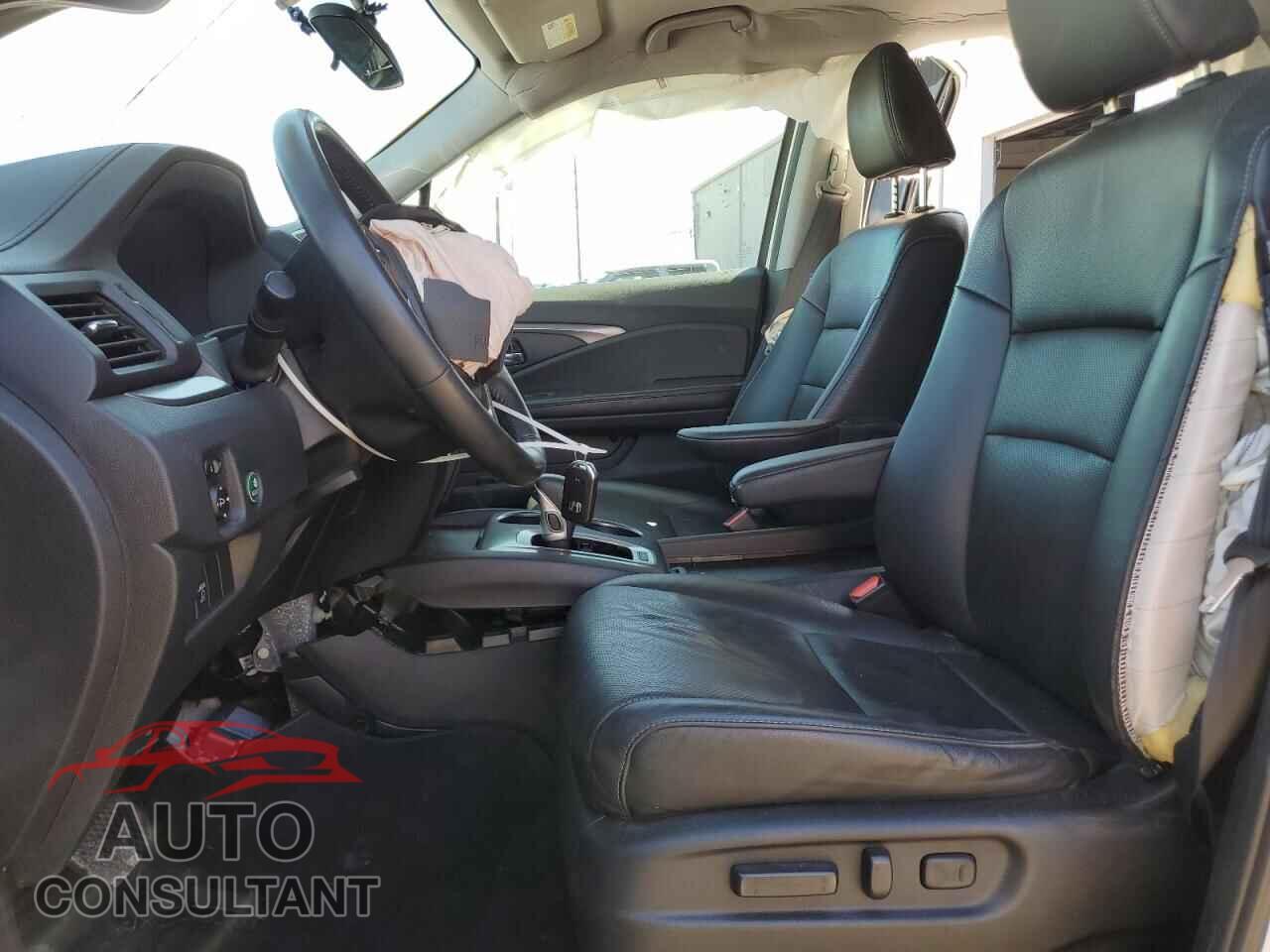 HONDA RIDGELINE 2017 - 5FPYK2F58HB002465