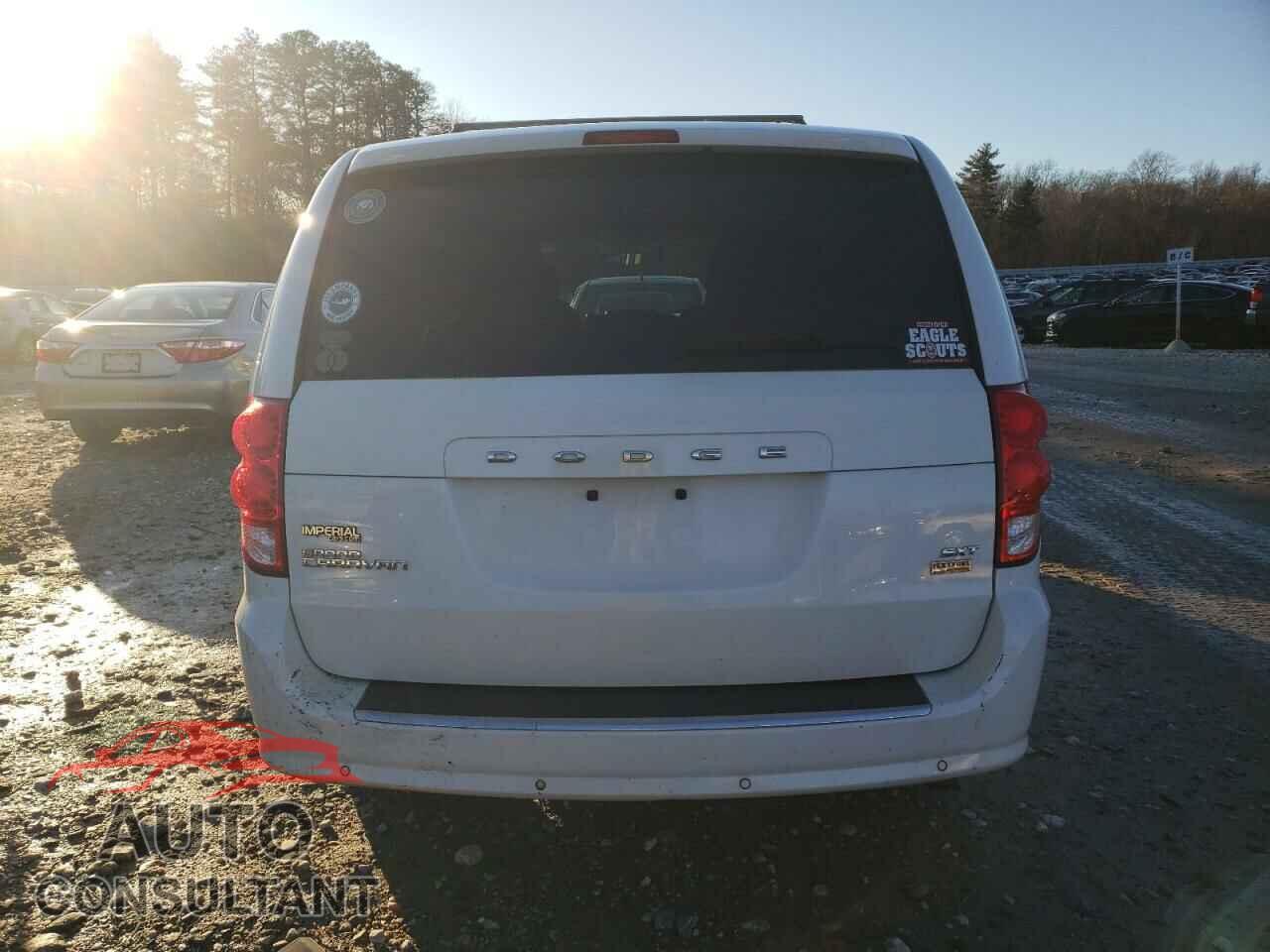 DODGE CARAVAN 2016 - 2C4RDGCG1GR328329
