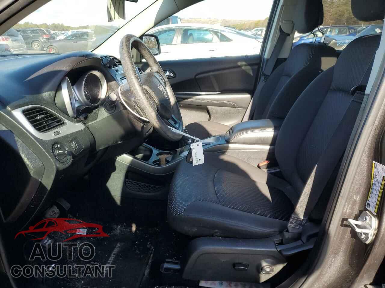 DODGE JOURNEY 2017 - 3C4PDCBG4HT537547