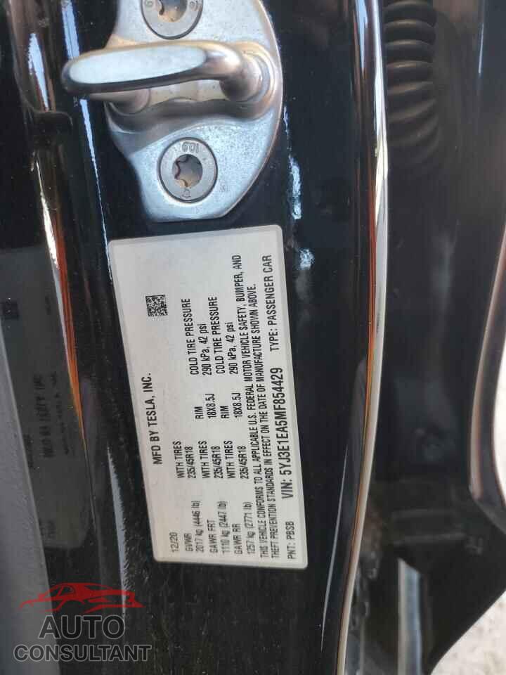 TESLA MODEL 3 2021 - 5YJ3E1EA5MF854429
