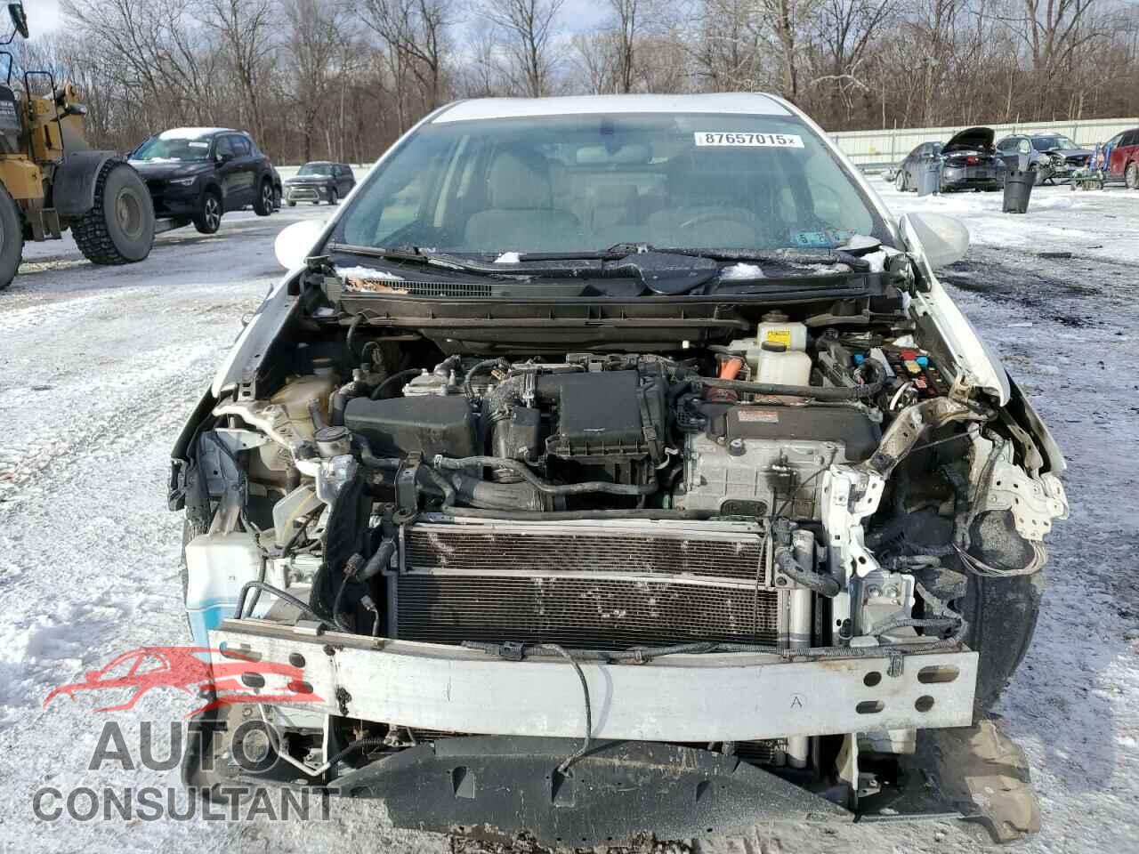TOYOTA PRIUS 2014 - JTDKN3DU3E1736070