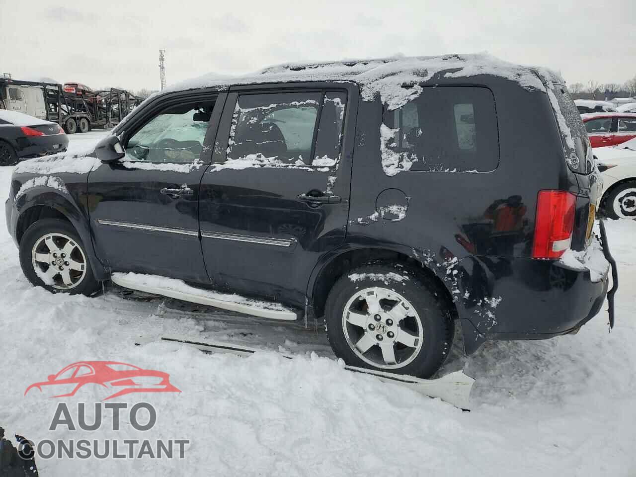 HONDA PILOT 2011 - 5FNYF4H96BB015957