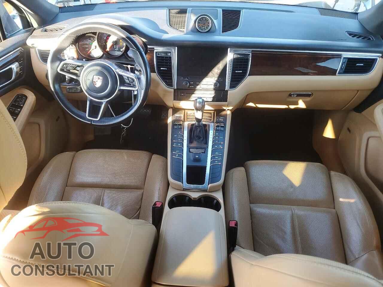 PORSCHE MACAN 2017 - WP1AA2A5XHLB00297