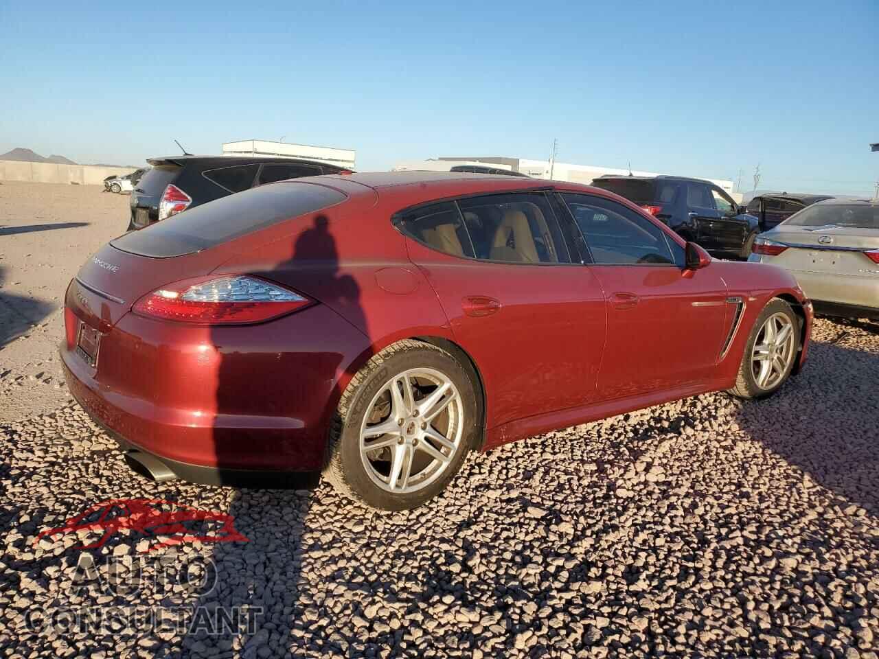 PORSCHE PANAMERA 2011 - WP0AA2A73BL011763