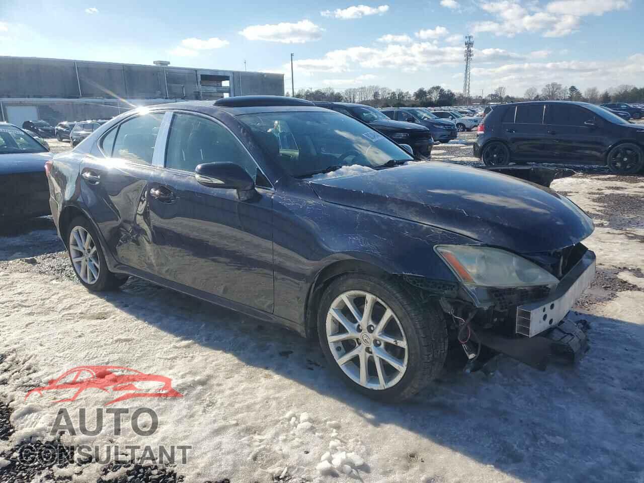 LEXUS IS 2012 - JTHCF5C24C5053733