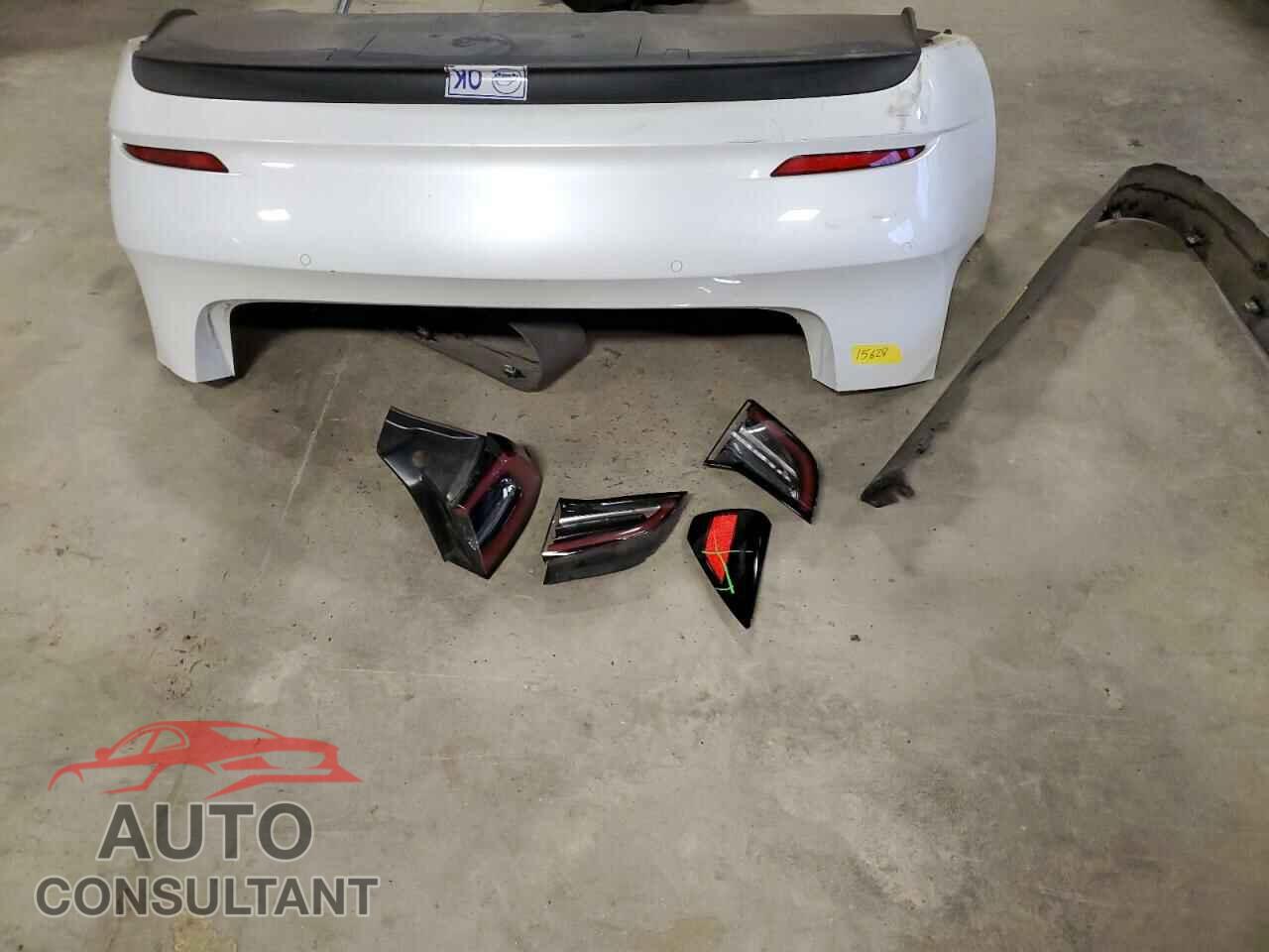 TESLA MODEL 3 2020 - 5YJ3E1EA1LF614258