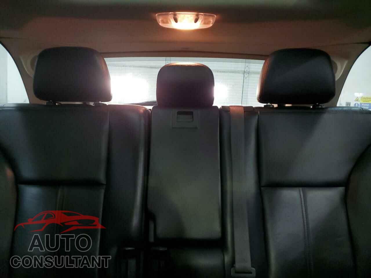 FORD EDGE 2011 - 2FMDK4KC3BBA06592