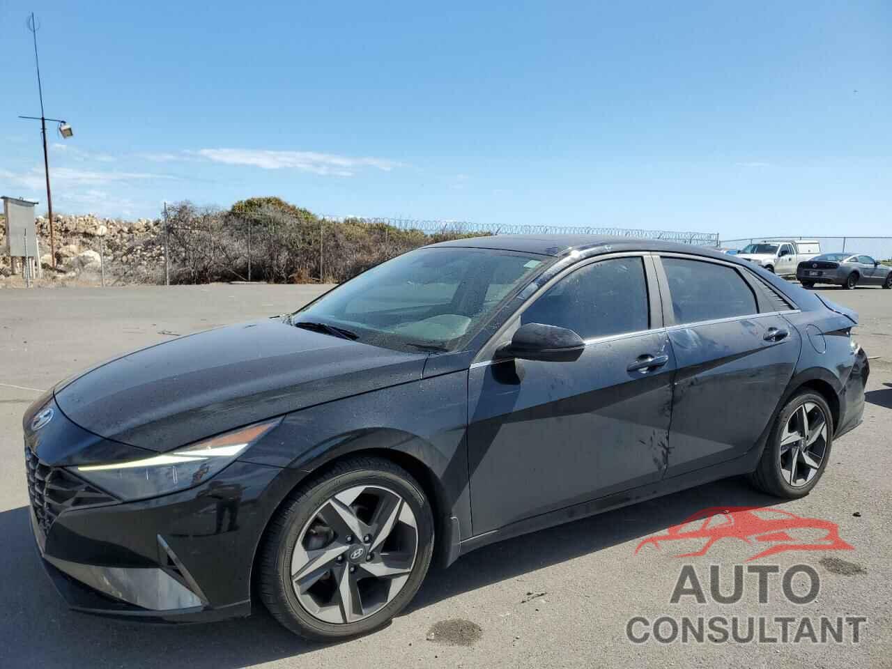 HYUNDAI ELANTRA 2022 - KMHLP4AG1NU366153