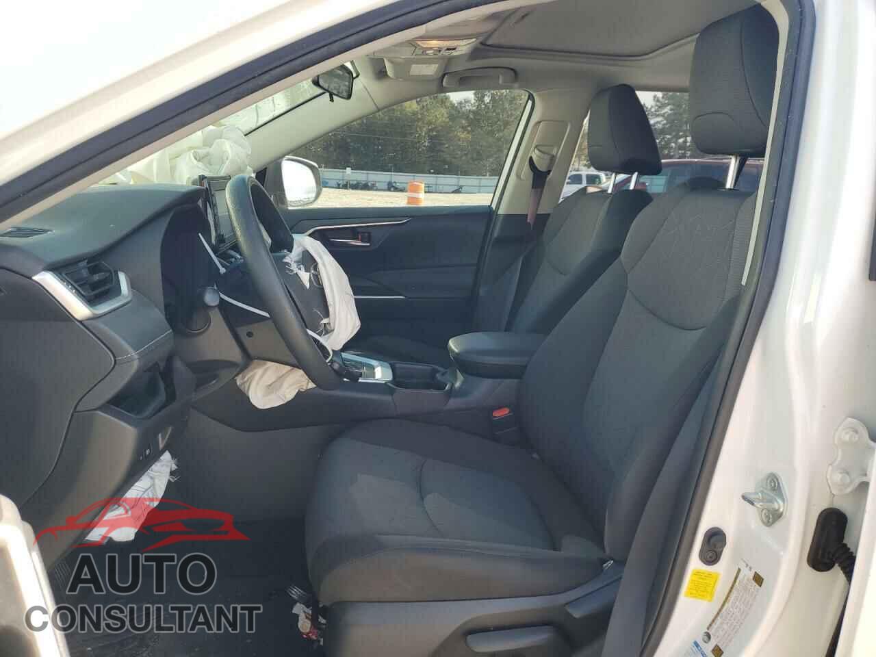 TOYOTA RAV4 2019 - JTMP1RFV5KD038273