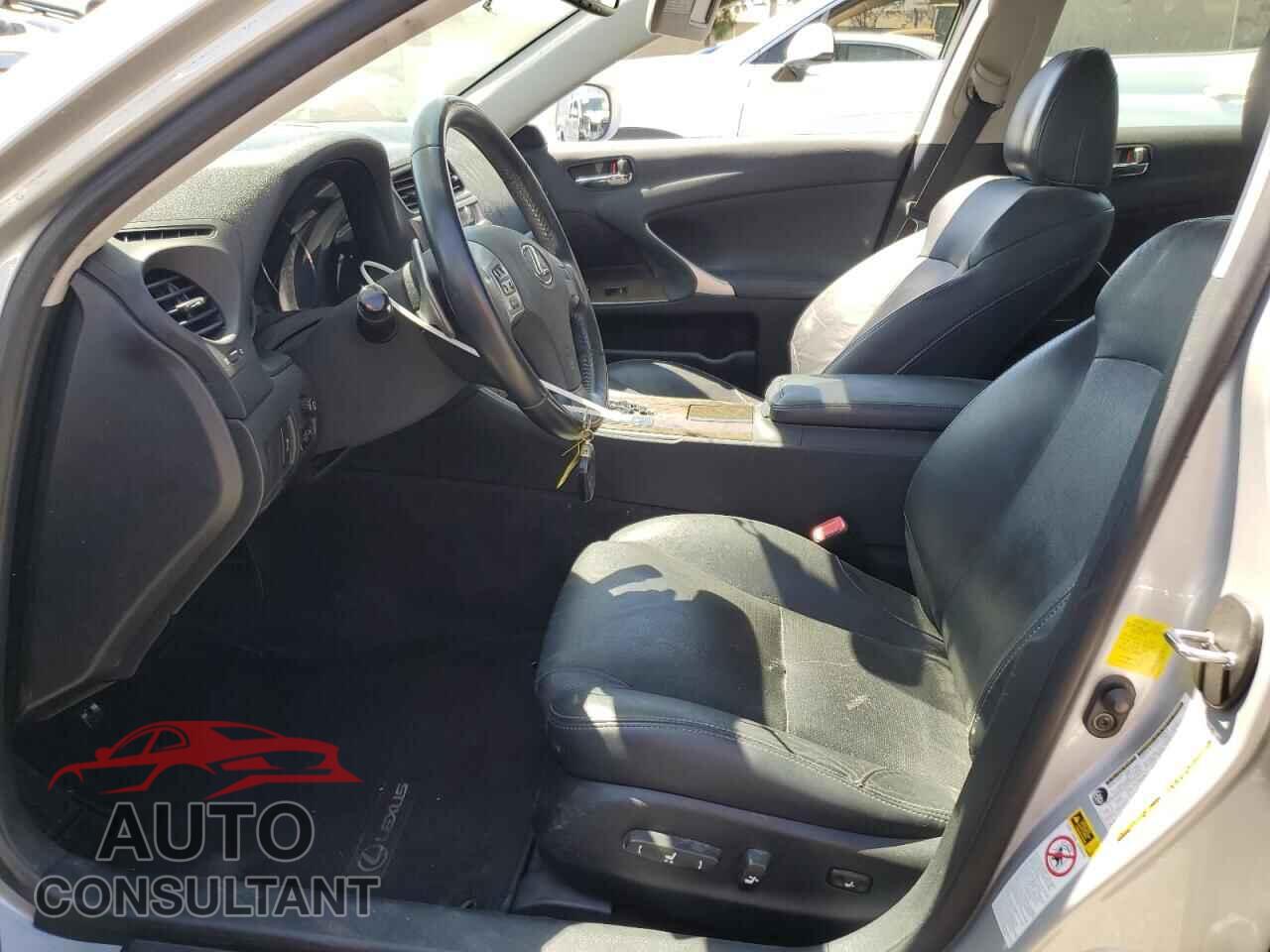LEXUS IS 2012 - JTHBF5C2XC5173807