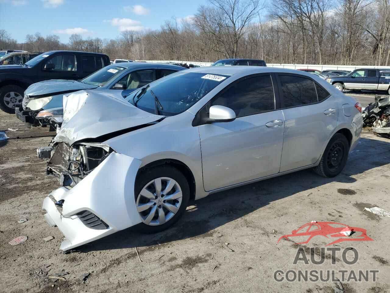 TOYOTA COROLLA 2015 - 5YFBURHE5FP221156