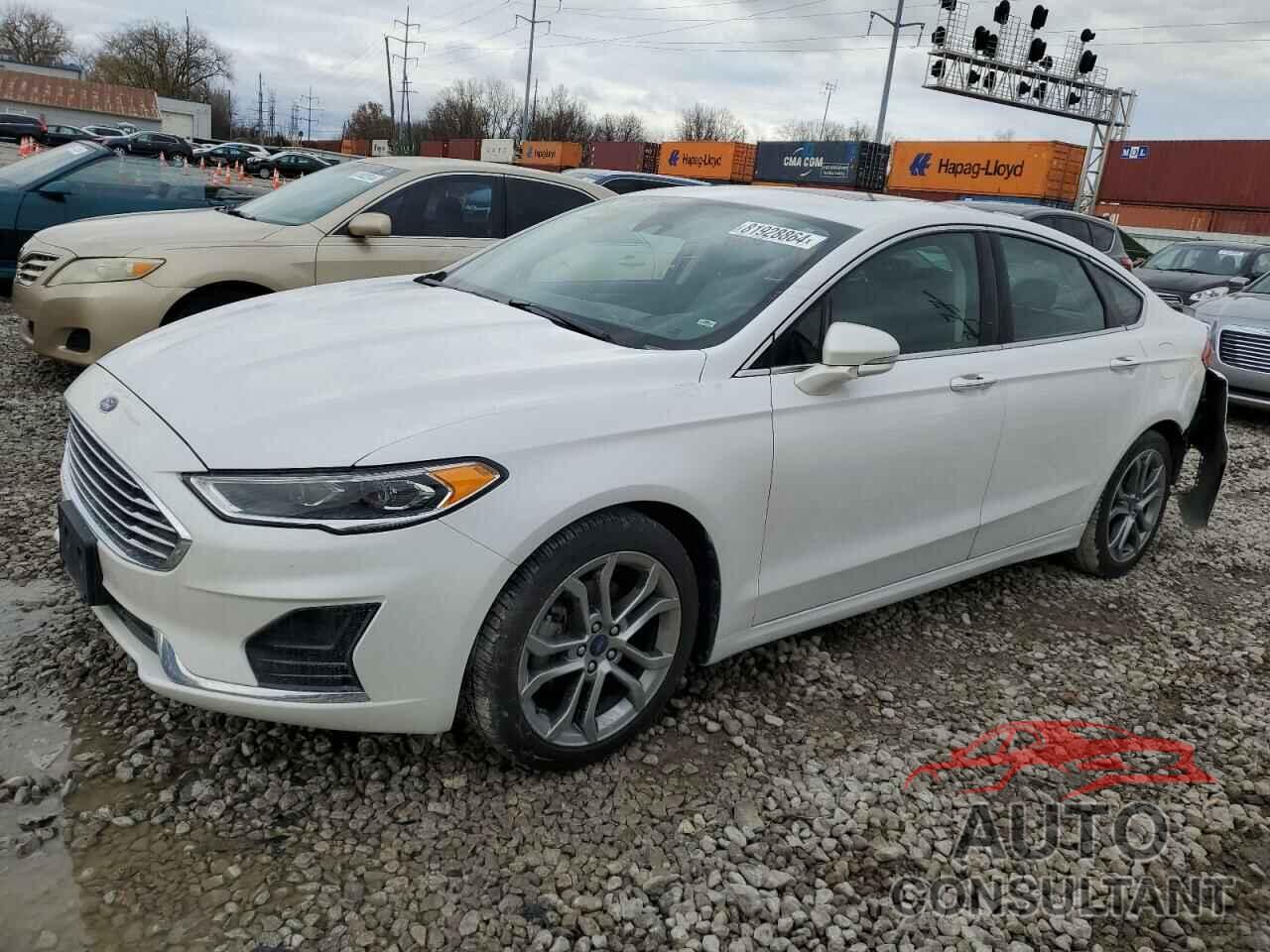 FORD FUSION 2019 - 3FA6P0CD3KR268103