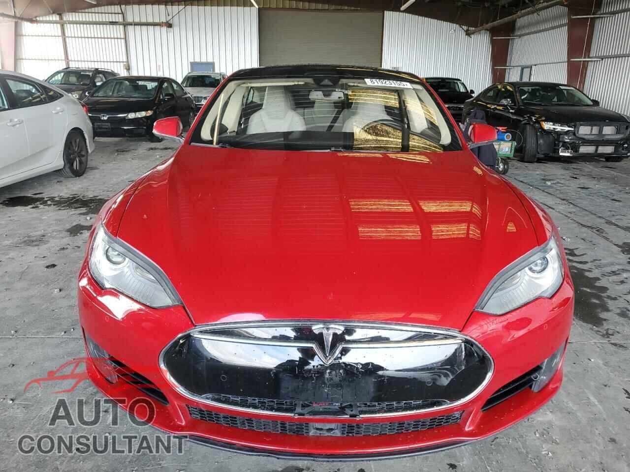 TESLA MODEL S 2015 - 5YJSA1S21FF090859