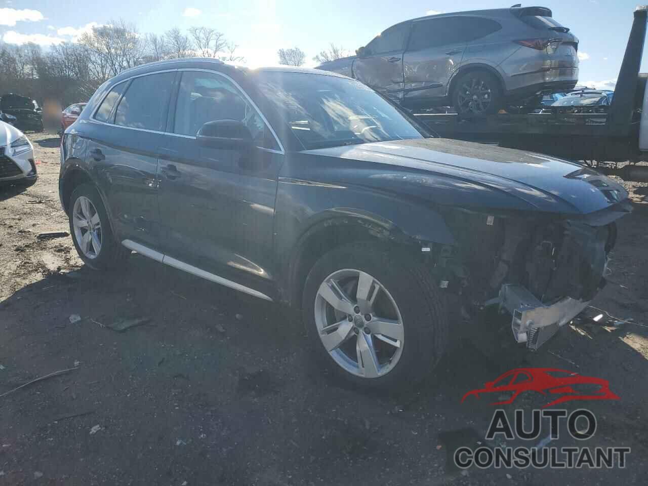 AUDI Q5 2018 - WA1BNAFY0J2032010