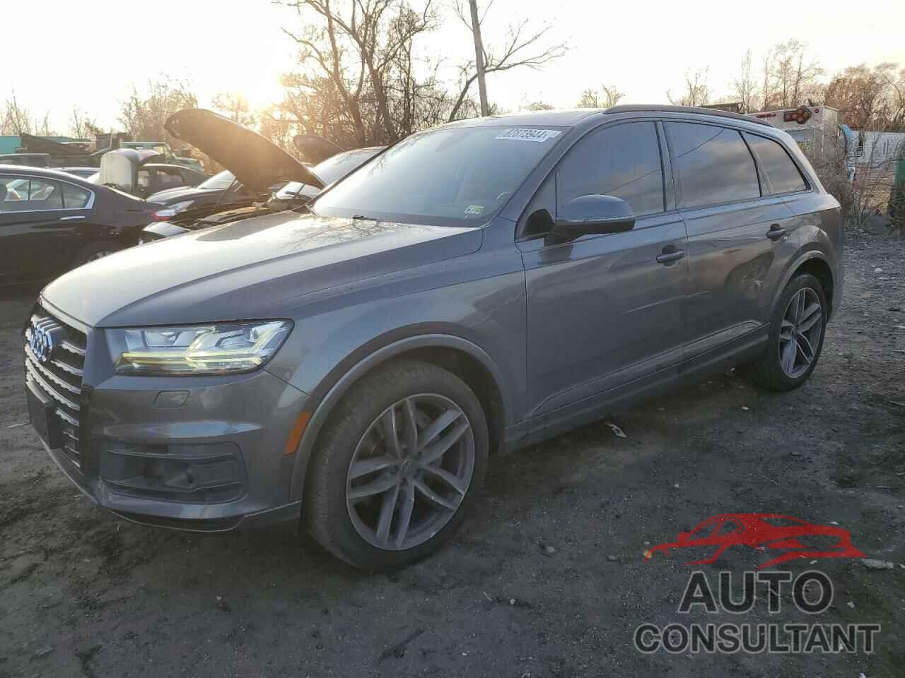 AUDI Q7 2018 - WA1VAAF71JD033770