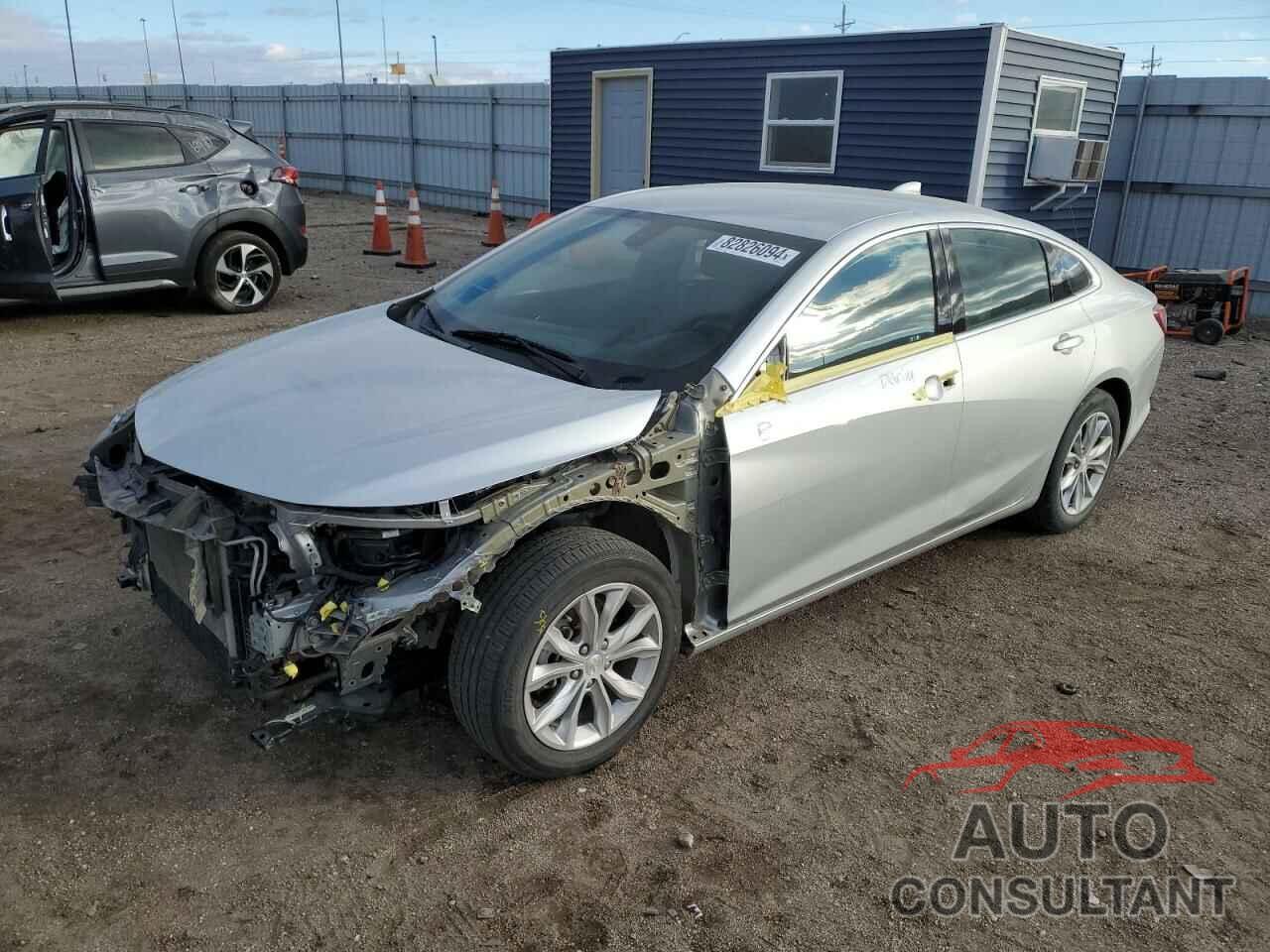 CHEVROLET MALIBU 2020 - 1G1ZD5ST3LF077147
