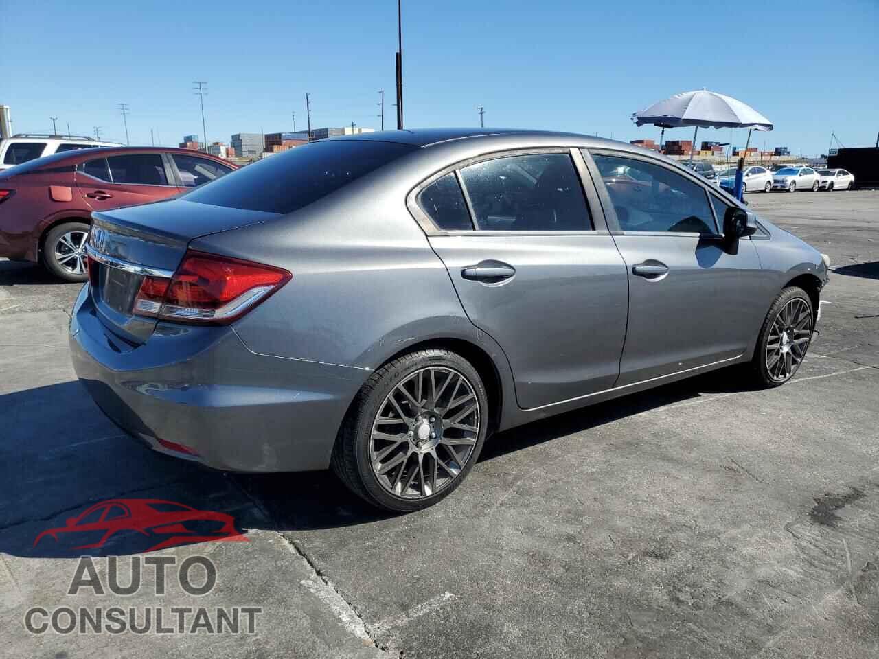 HONDA CIVIC 2013 - 19XFB2F55DE293555