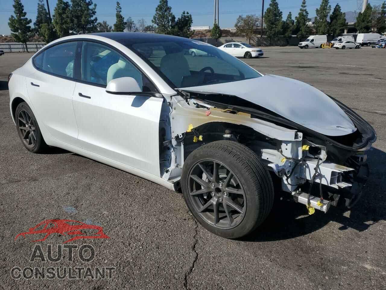 TESLA MODEL 3 2023 - 5YJ3E1EA5PF570562