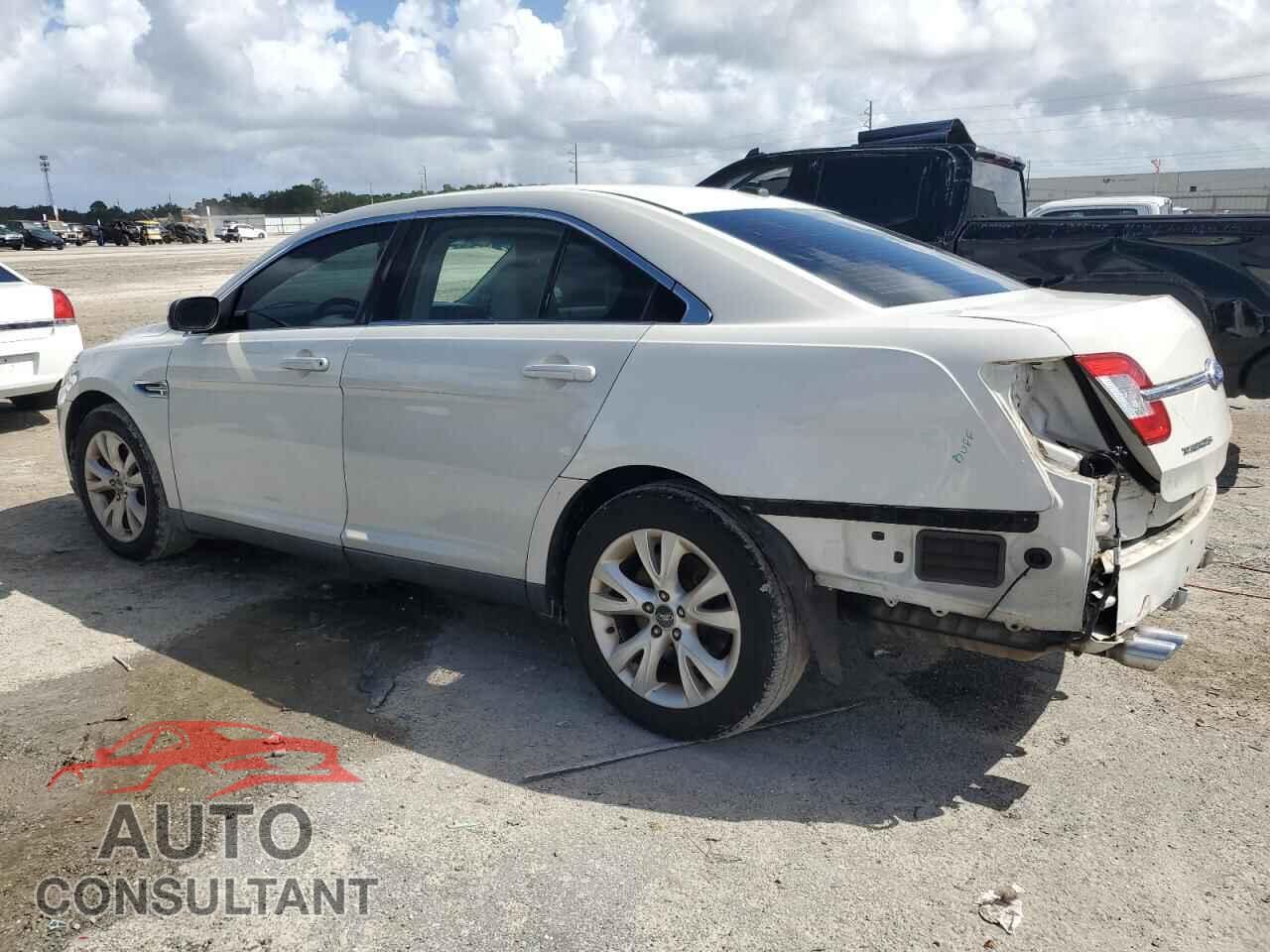 FORD TAURUS 2011 - 1FAHP2EW3BG172286