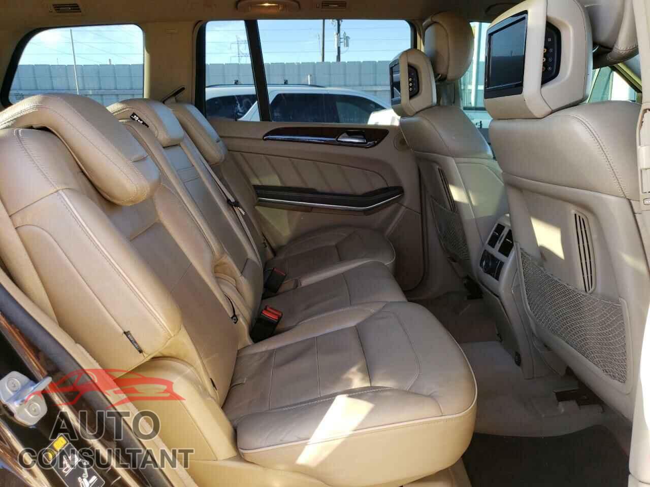 MERCEDES-BENZ GL-CLASS 2013 - 4JGDF7DE6DA160622