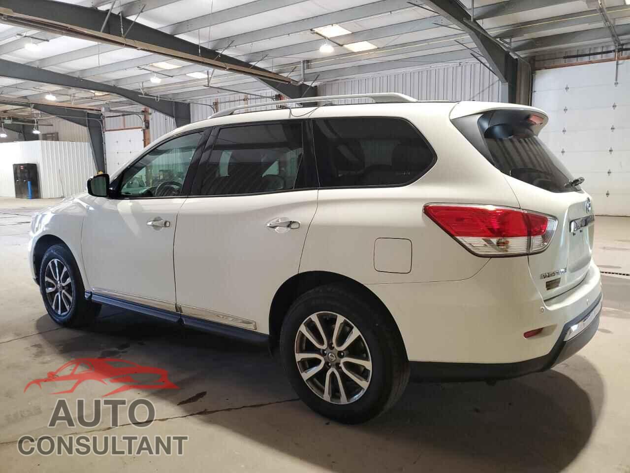 NISSAN PATHFINDER 2013 - 5N1AR2MM7DC638930
