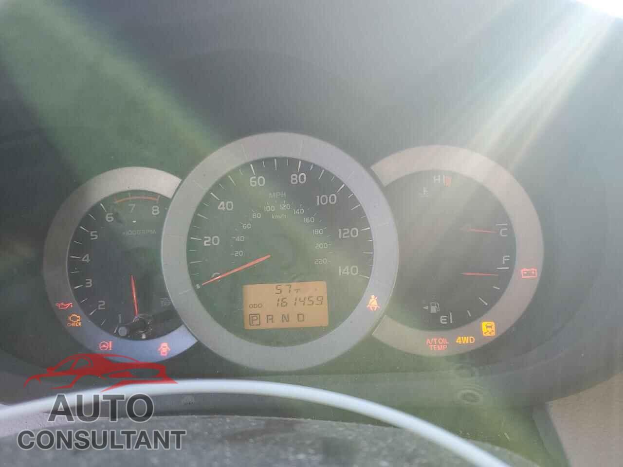 TOYOTA RAV4 2011 - 2T3DF4DV0BW092397