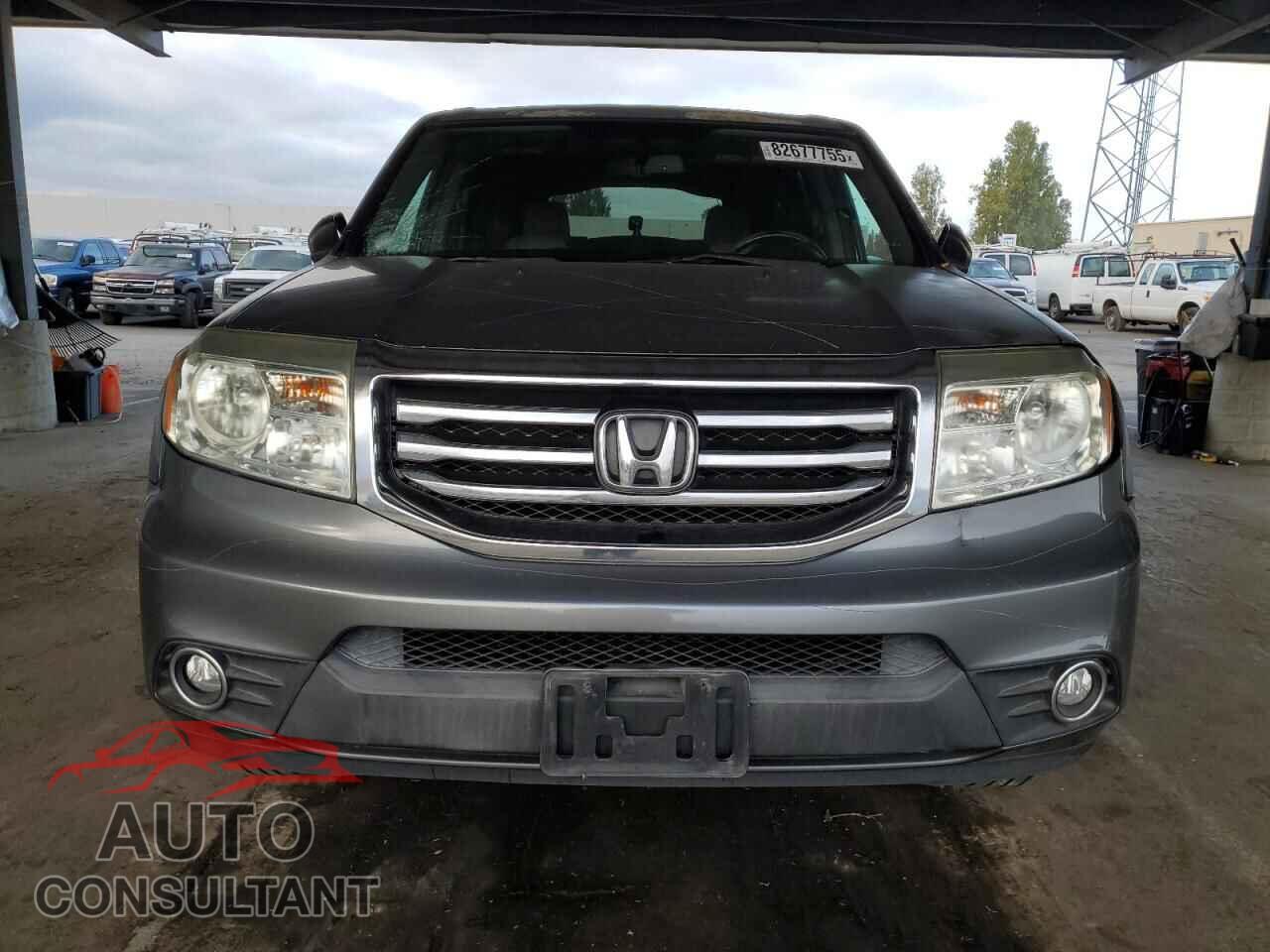 HONDA PILOT 2013 - 5FNYF3H71DB009074