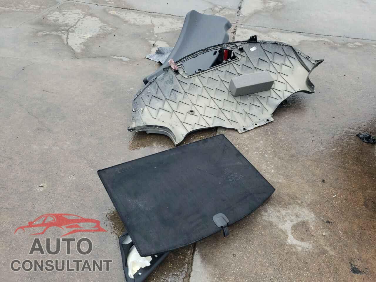 TESLA MODEL 3 2023 - 5YJ3E1EA9PF570855