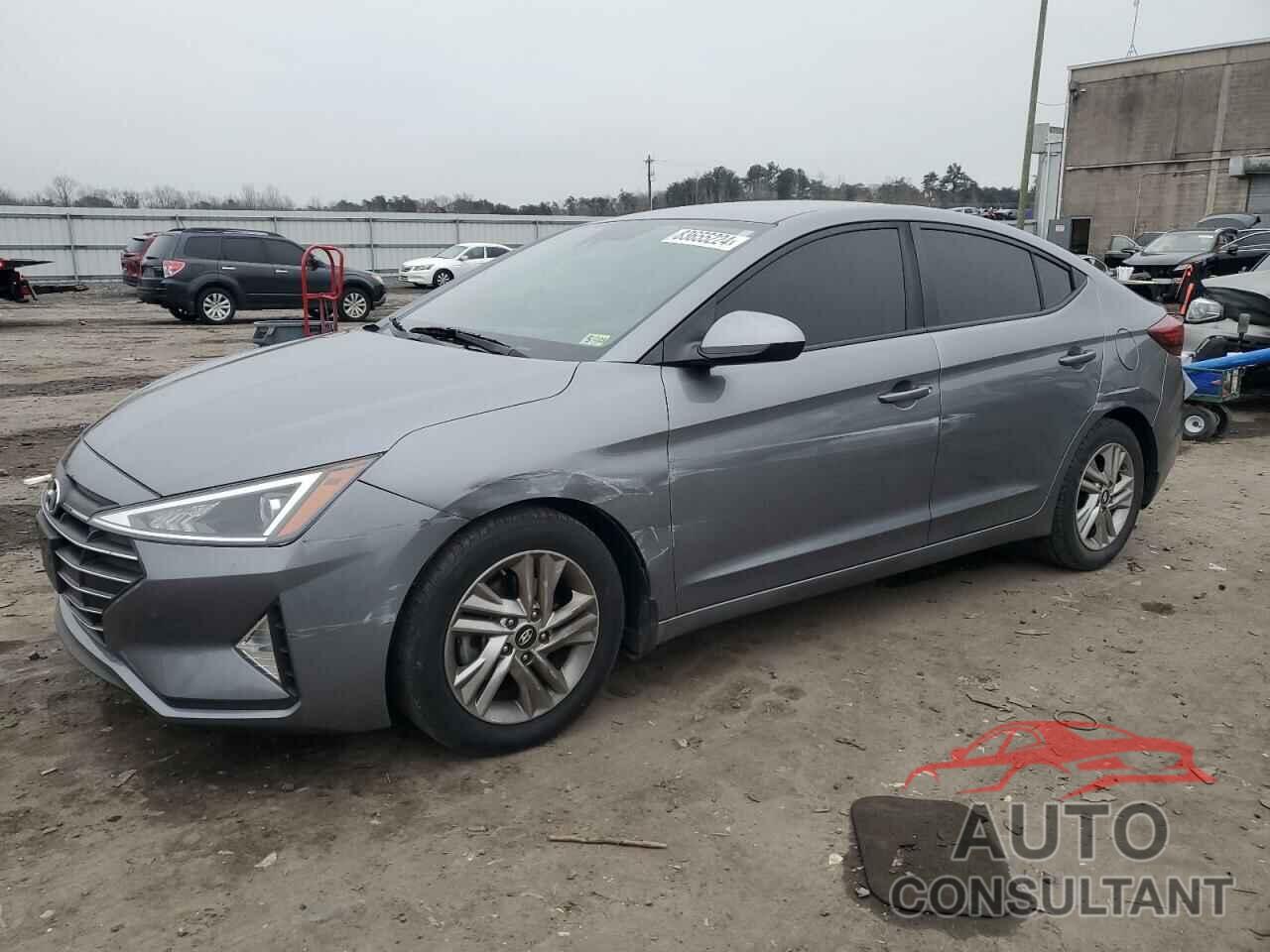 HYUNDAI ELANTRA 2019 - KMHD84LF8KU877635