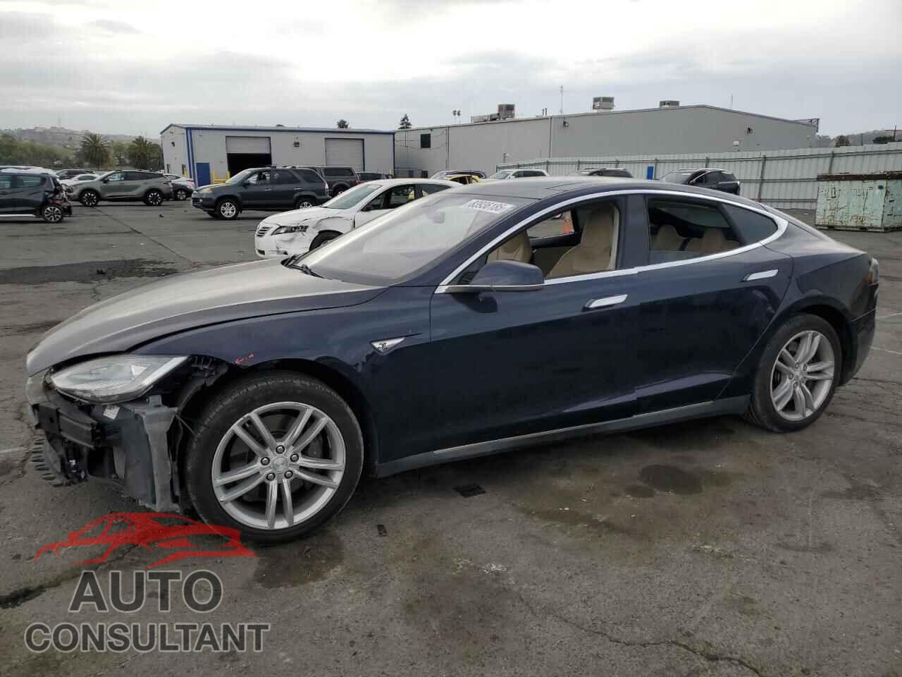 TESLA MODEL S 2014 - 5YJSA1H15EFP55890