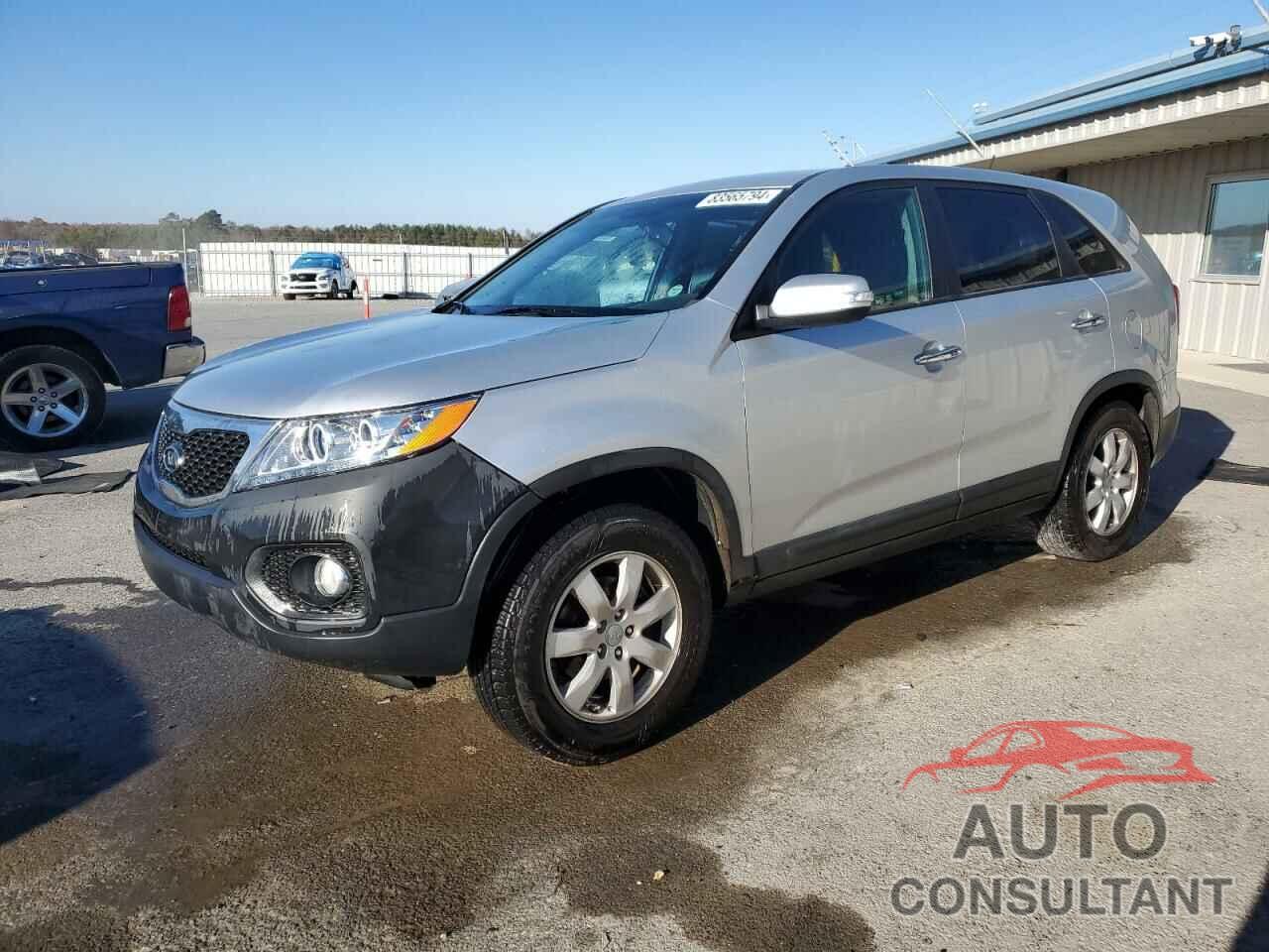 KIA SORENTO 2013 - 5XYKT3A16DG407149