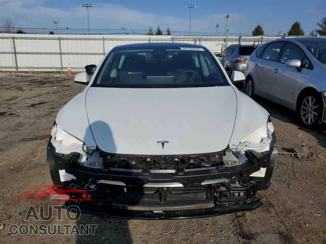 TESLA MODEL 3 2024 - 5YJ3E1ETXRF784872