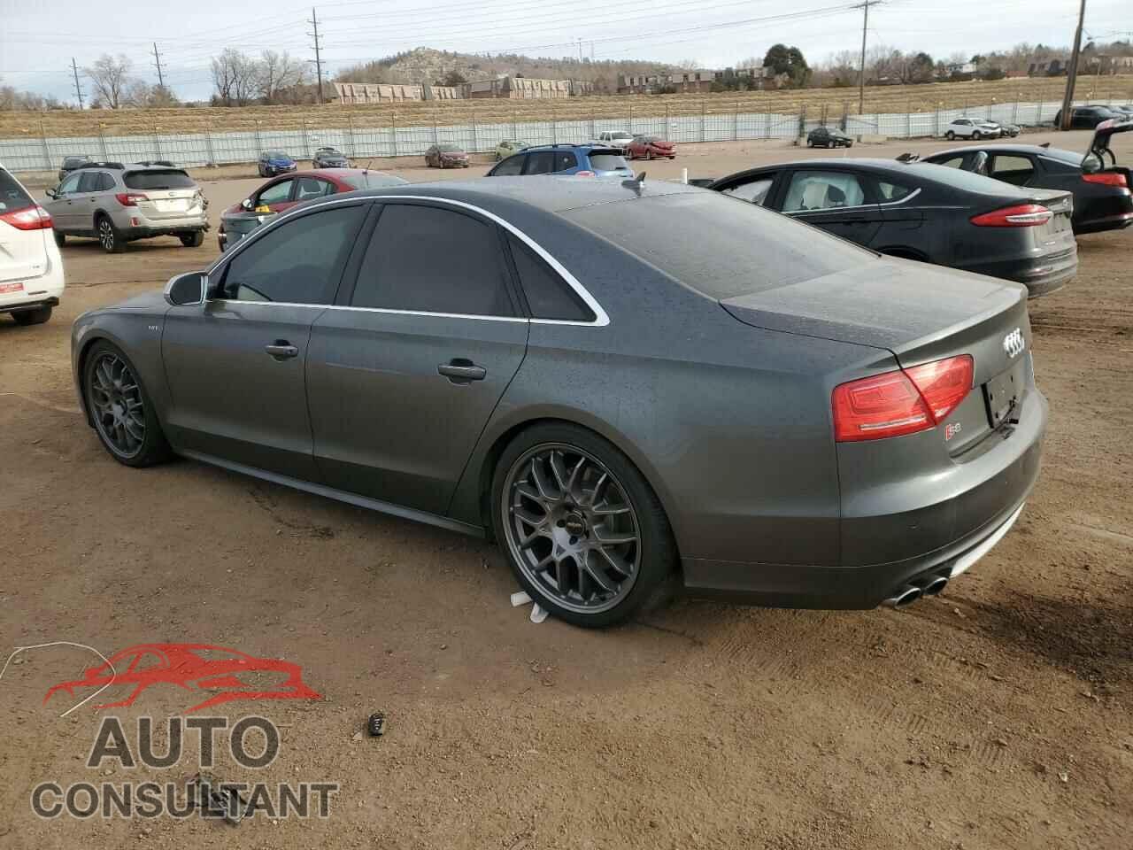 AUDI S8 2014 - WAUD2AFD0EN004276