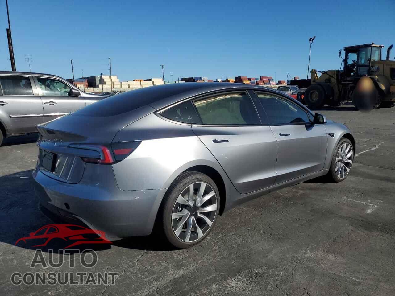 TESLA MODEL 3 2024 - 5YJ3E1EA4RF872251