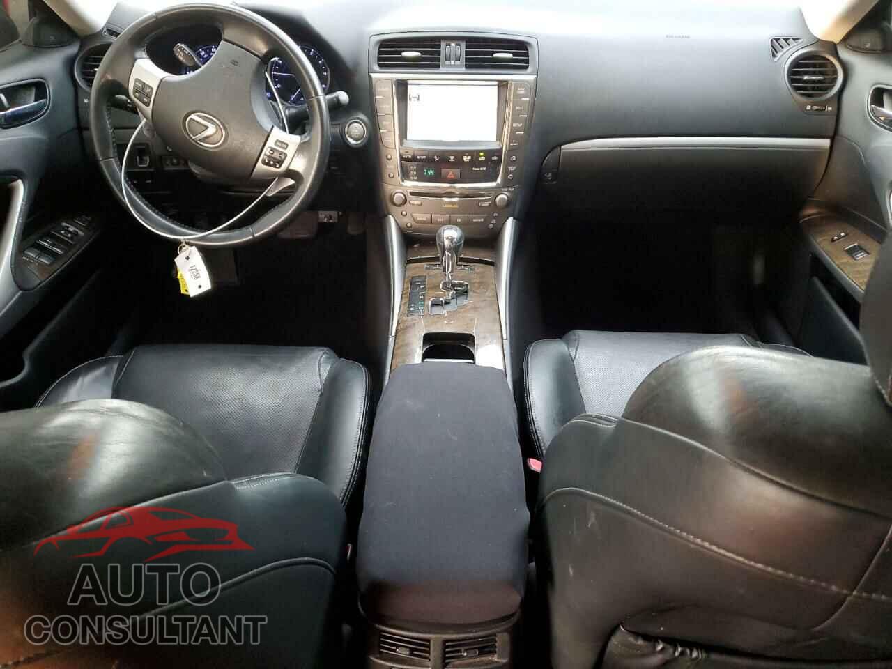 LEXUS IS 2011 - JTHBF5C26B5155965