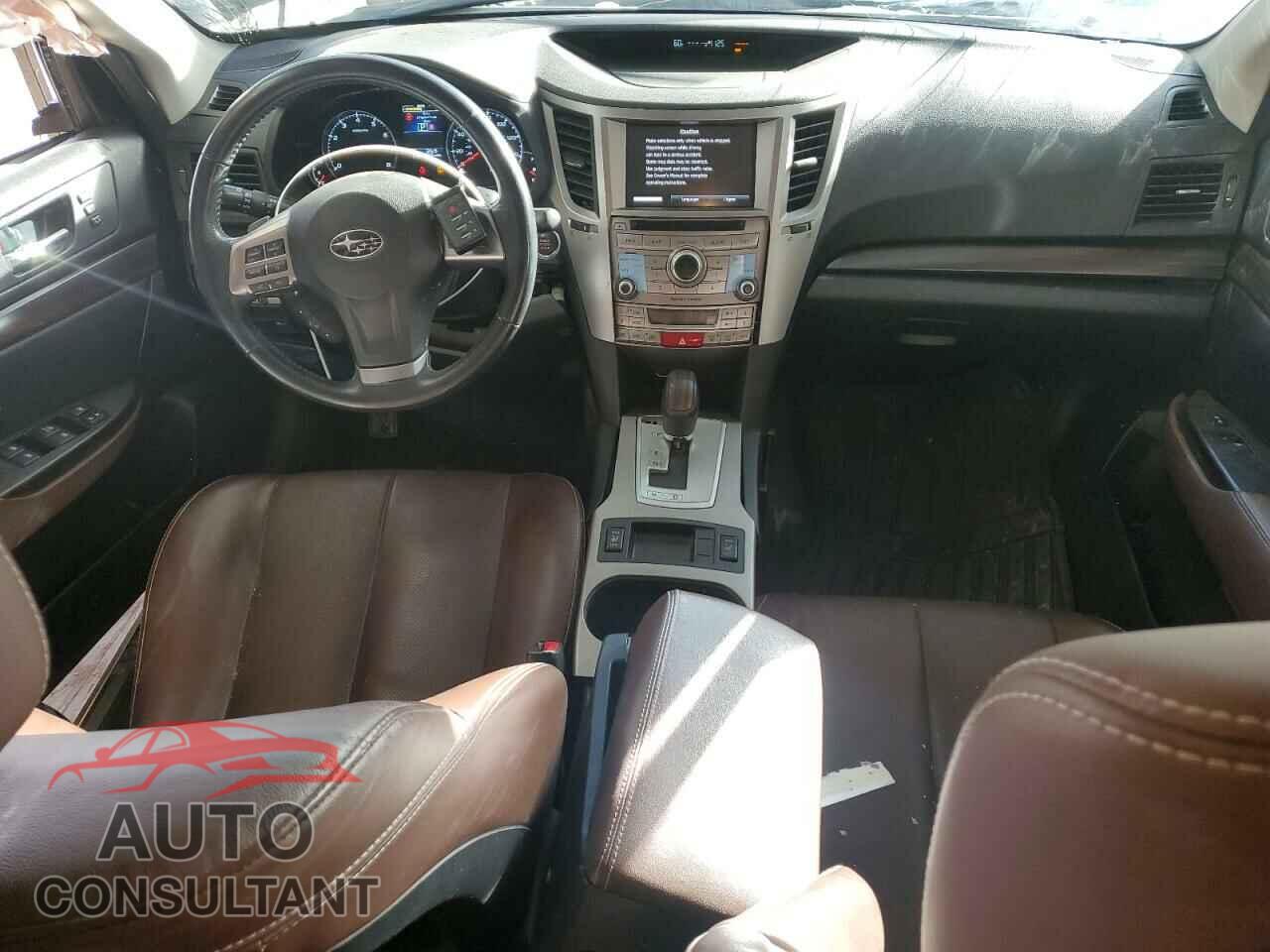 SUBARU OUTBACK 2014 - 4S4BRBPC4E3275124