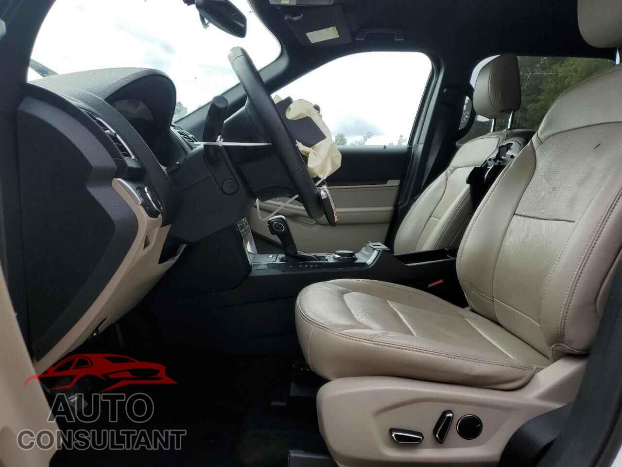 FORD EXPLORER 2018 - 1FM5K8F89JGB40337