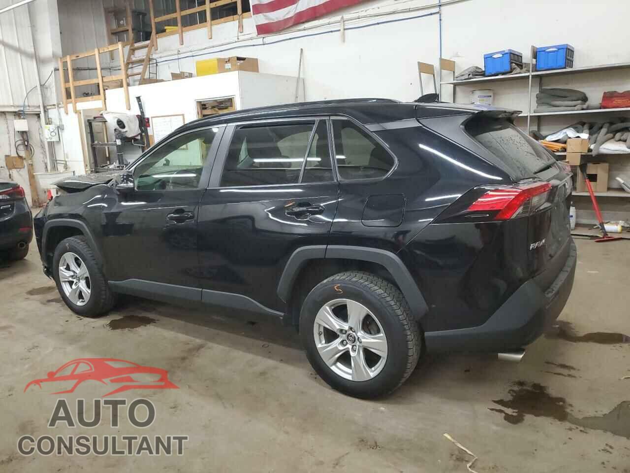 TOYOTA RAV4 2019 - JTMP1RFV2KD018062