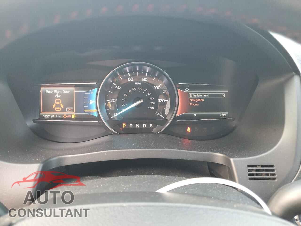 FORD EXPLORER 2018 - 1FM5K8GTXJGB82583