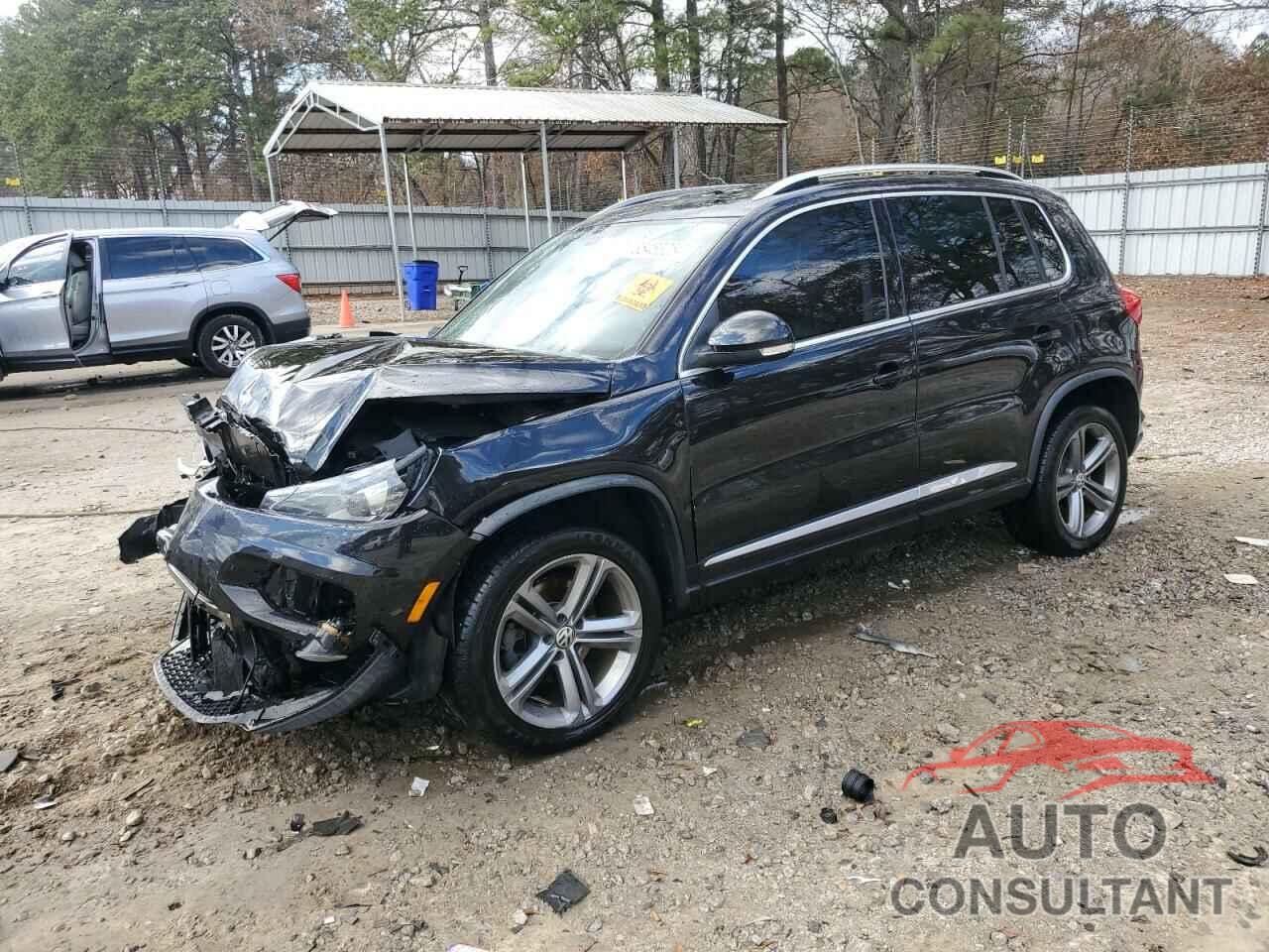 VOLKSWAGEN TIGUAN 2017 - WVGTV7AX1HW505357