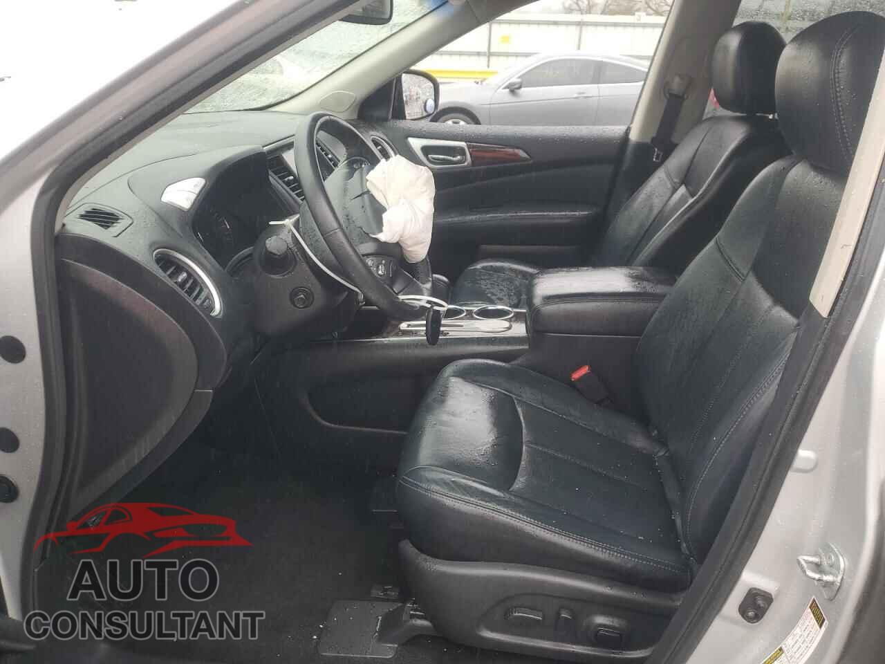 NISSAN PATHFINDER 2013 - 5N1AR2MN5DC610729