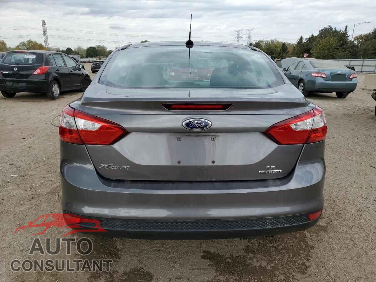 FORD FOCUS 2013 - 1FADP3F24DL332038