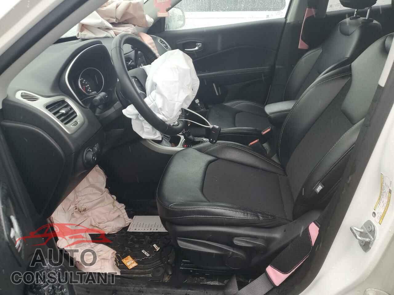 JEEP COMPASS 2019 - 3C4NJDBB3KT766898